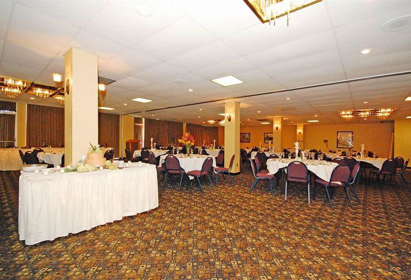 هتل Rodeway Inn & Conference Center