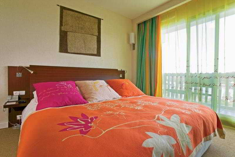 هتل Sofitel Tahiti Maeva Beach Resort