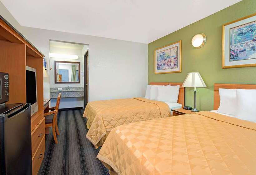 هتل Travelodge By Wyndham Sacramento / Rancho Cordova