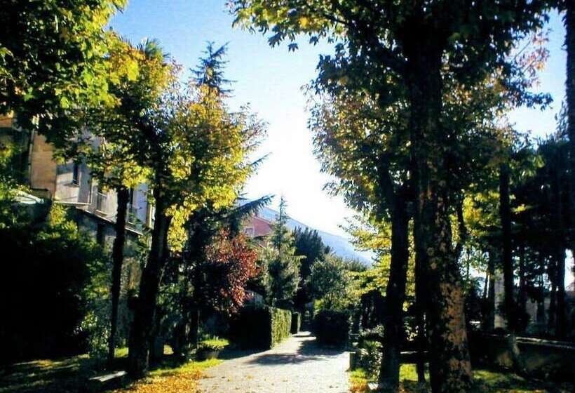 هتل Villa Grancassa