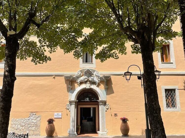 هتل Villa Grancassa