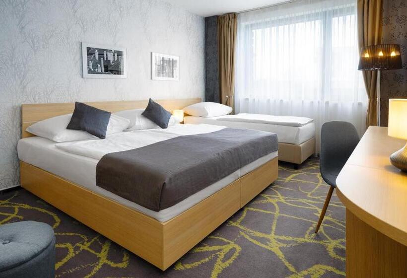 Iris Hotel Eden   Czech Leading Hotels