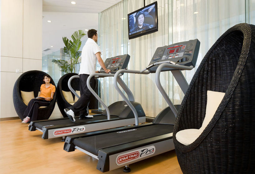 Mercure Suzhou Park Hotel & Suites