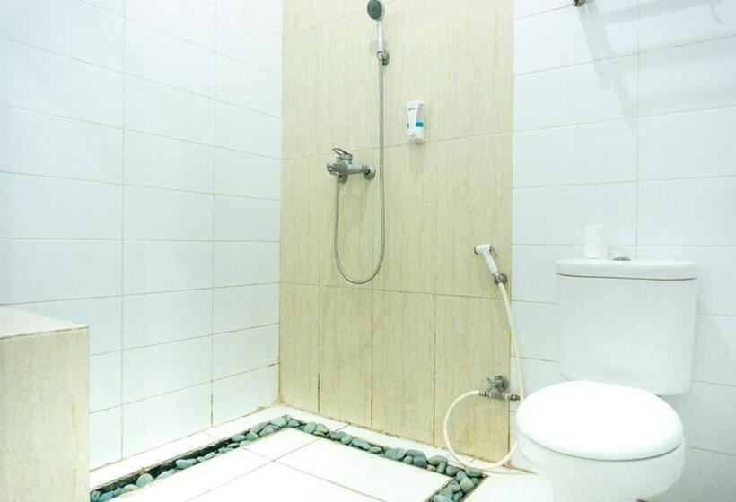 پانسیون Reddoorz Plus @ Ende City Center