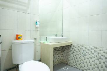 پانسیون Reddoorz Plus @ Ende City Center