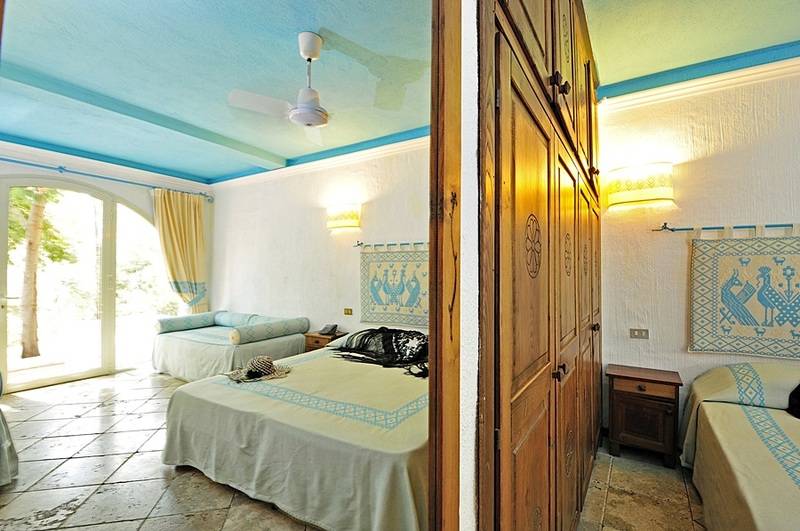 Arbatax Park Resort, Telis