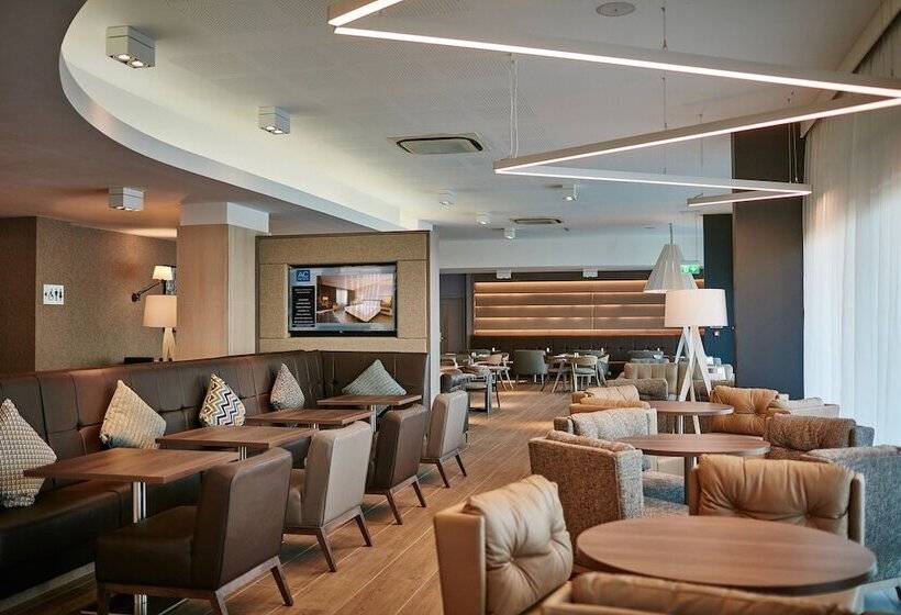 Ac Hotel By Marriott Manchester Salford Quays