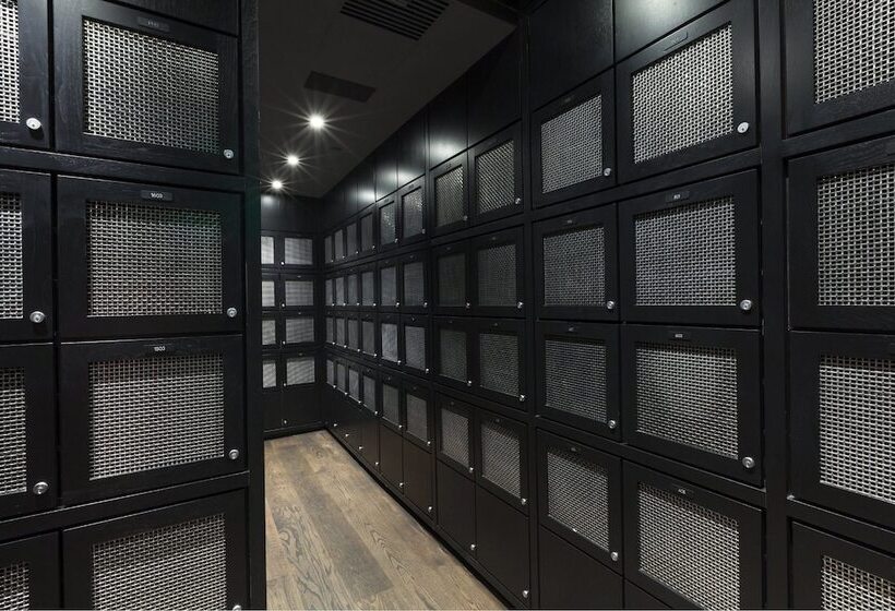 فندق Aka Sutton Place