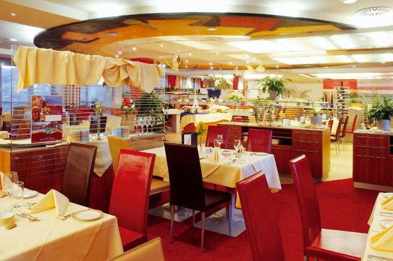 هتل Austria Trend Life Resort Loipersdorf