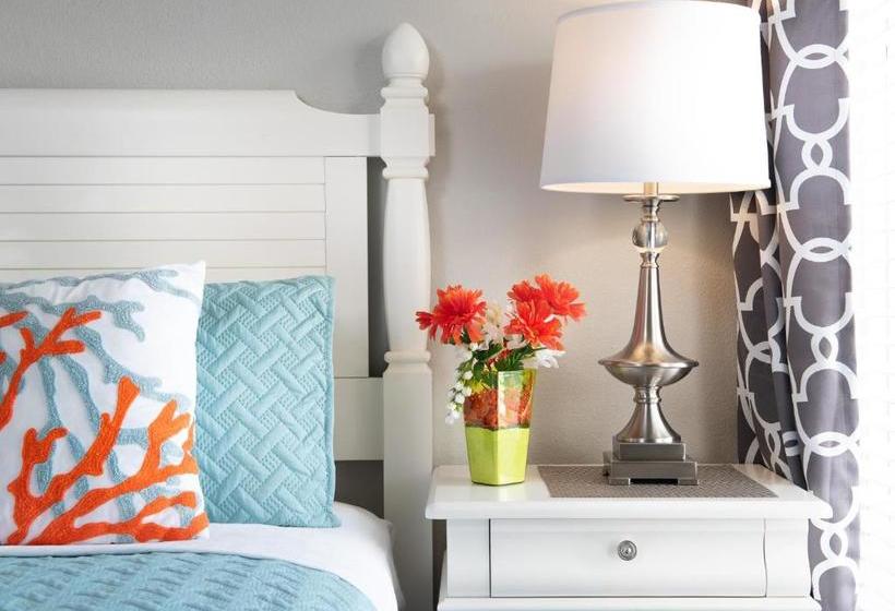 בית מלון כפרי Belleair Beach Club