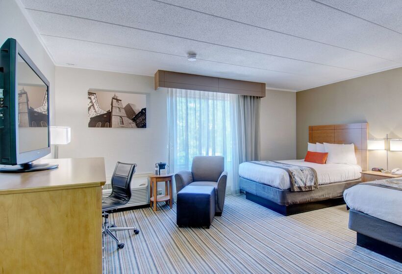 هتل Best Western  Plus Waltham Boston