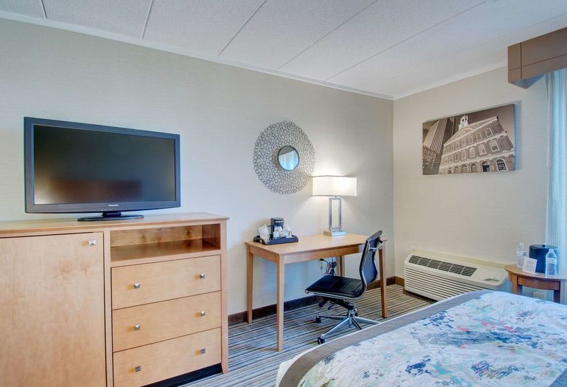 هتل Best Western  Plus Waltham Boston