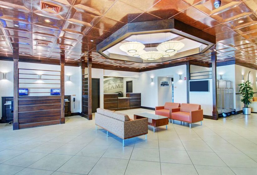 هتل Best Western  Plus Waltham Boston