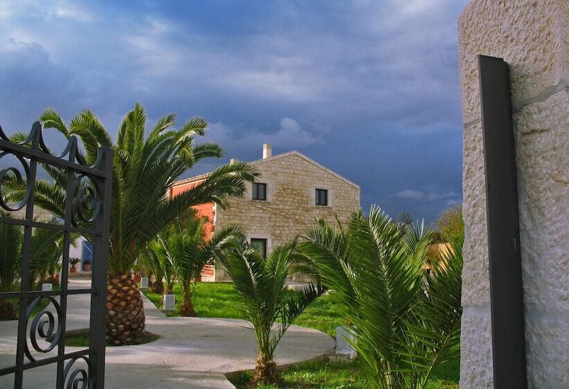 בית מלון כפרי Cambiocavallo Resort