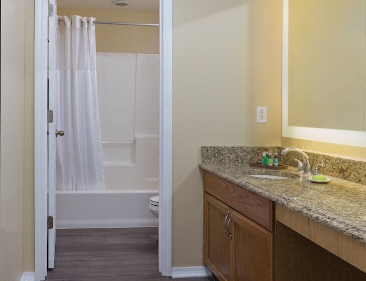 فندق Club Wyndham Branson At The Meadows