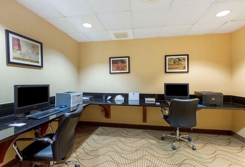 هتل Comfort Suites Manassas Battlefield Park