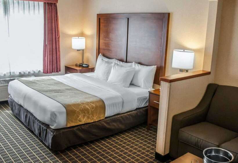 호텔 Comfort Suites Portland Southwest