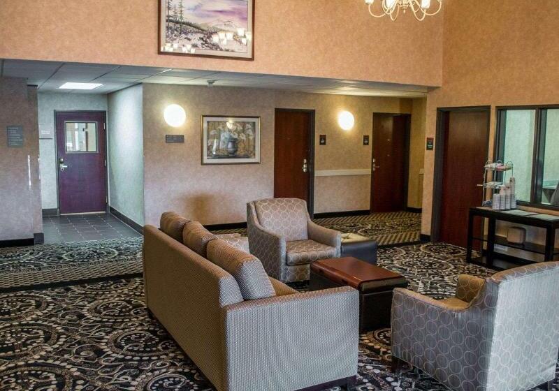 هتل Comfort Suites Portland Southwest