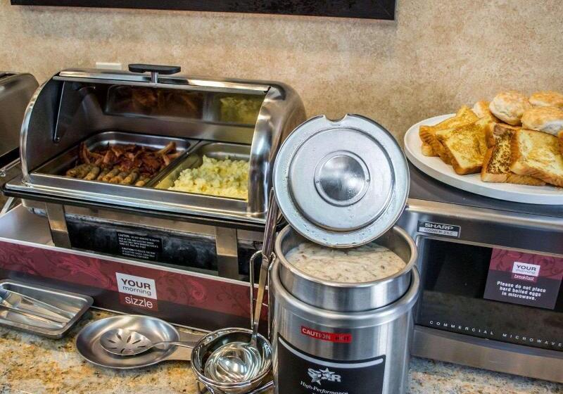 هتل Comfort Suites Portland Southwest