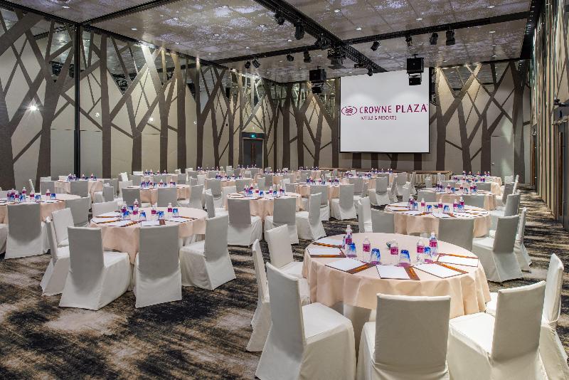 هتل Crowne Plaza Changi Airport, An Ihg