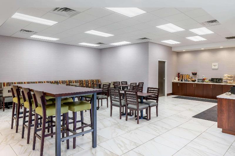 ホテル Days Inn And Suites By Wyndham Oxford