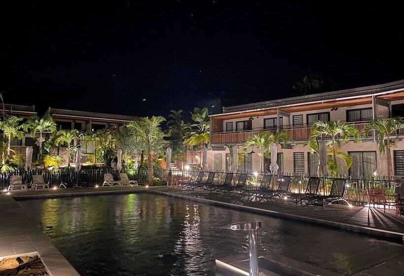 هتل Dimitile Hôtel & Spa
