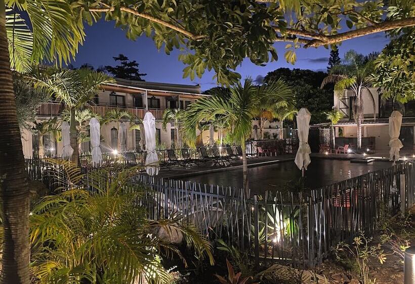 هتل Dimitile Hôtel & Spa