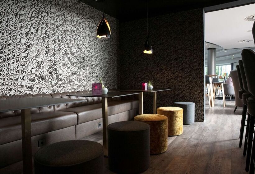 هتل Dorint An Den Westfalenhallen Dortmund