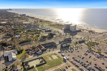 Hotel Edgewater Inn   Biloxi Beach