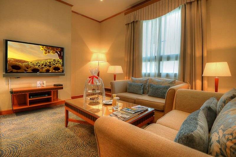 Golden Tulip Hotel Al  Barsha