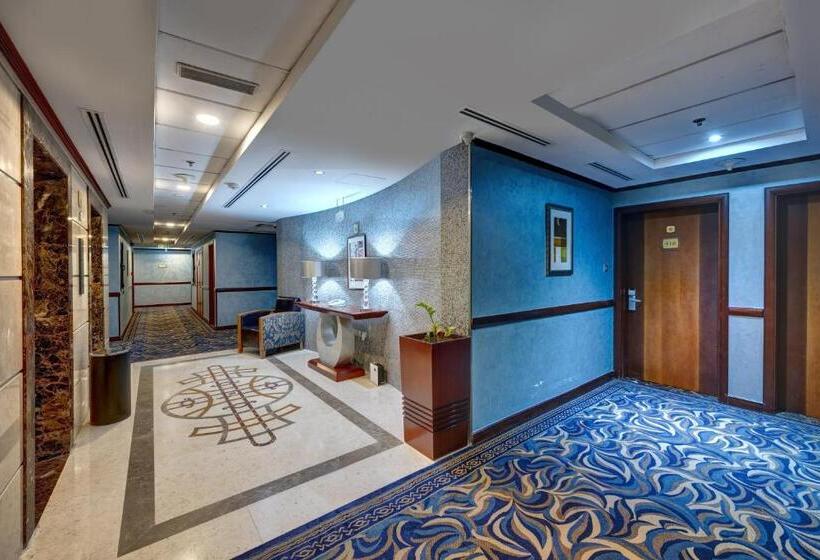 Golden Tulip Hotel Al  Barsha