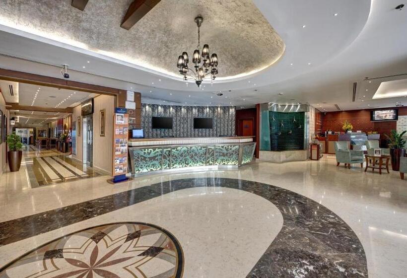 Golden Tulip Hotel Al  Barsha