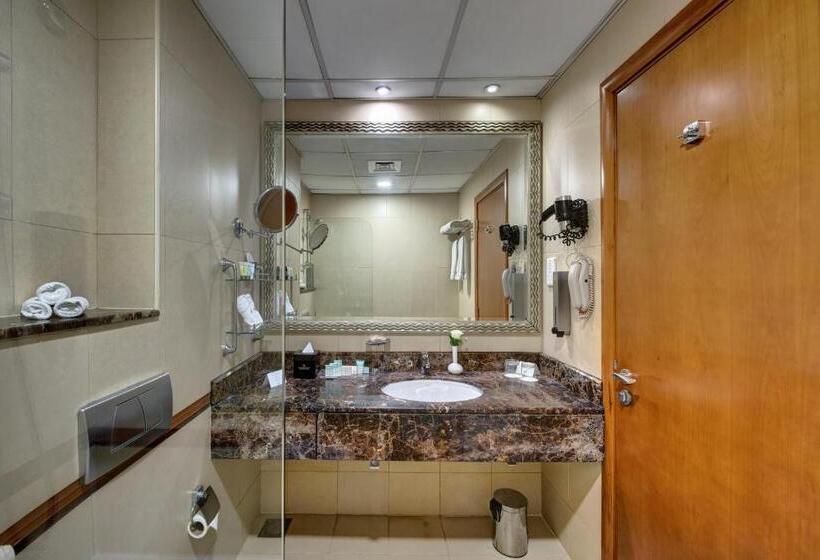 Golden Tulip Hotel Al  Barsha