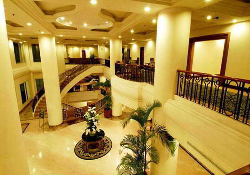 هتل Gran Puri Manado