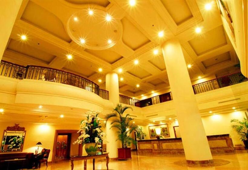 هتل Gran Puri Manado