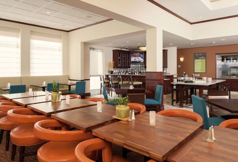 Отель Hilton Garden Inn St. Paul/oakdale