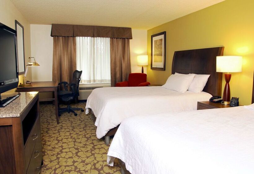 فندق Hilton Garden Inn Tampa East/brandon