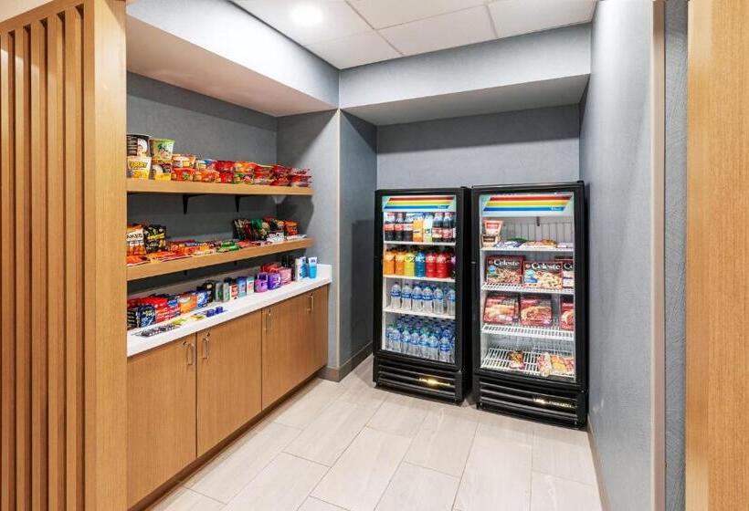 هتل Holiday Inn Express El Paso Central, An Ihg