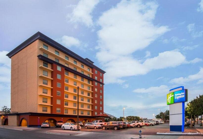 هتل Holiday Inn Express El Paso Central, An Ihg