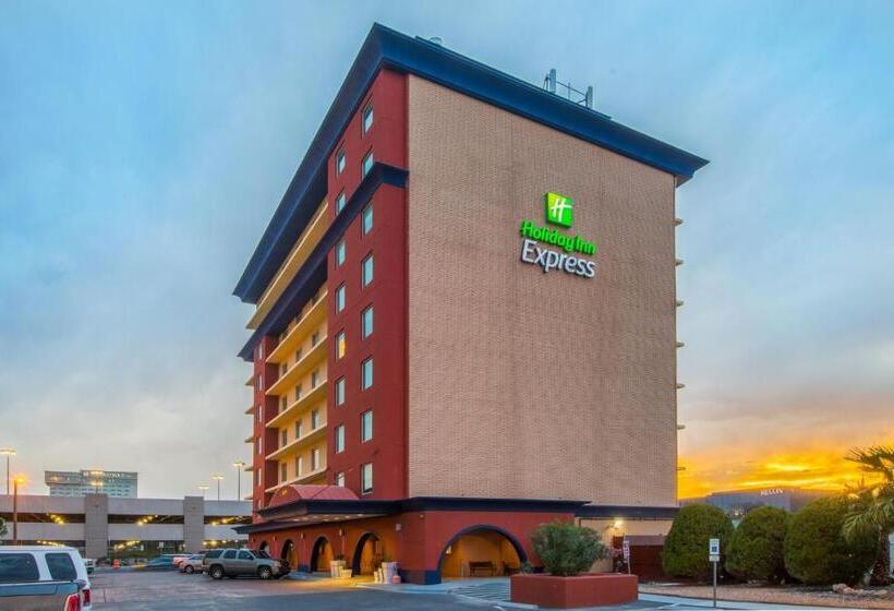 هتل Holiday Inn Express El Paso Central, An Ihg