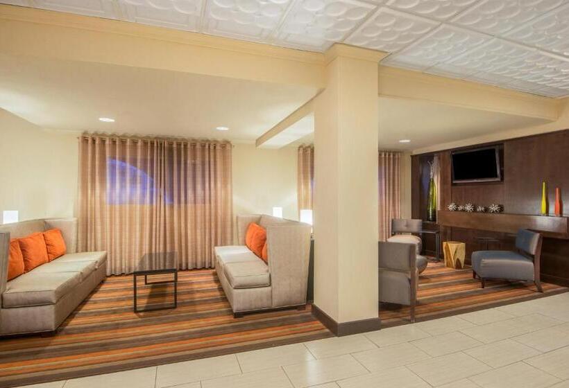 هتل Holiday Inn Express El Paso Central, An Ihg