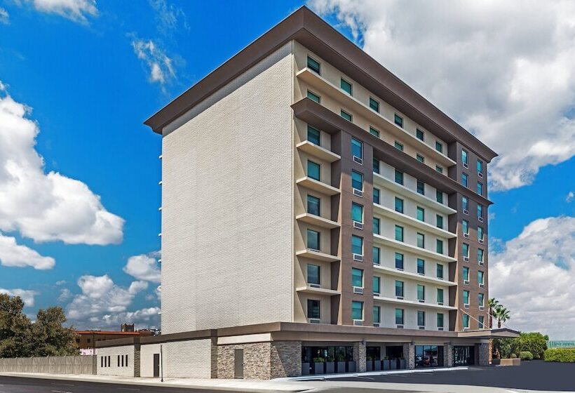 هتل Holiday Inn Express El Paso Central, An Ihg
