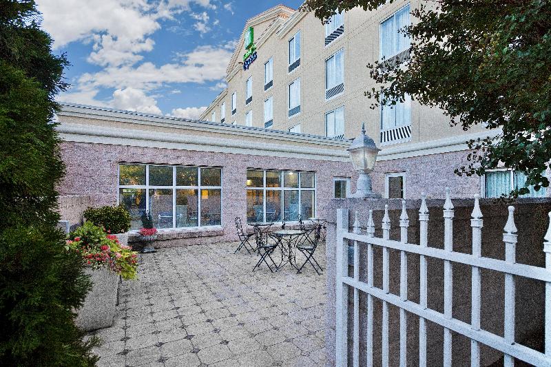 Holiday Inn Express Hotel & Suites   Concord, An Ihg