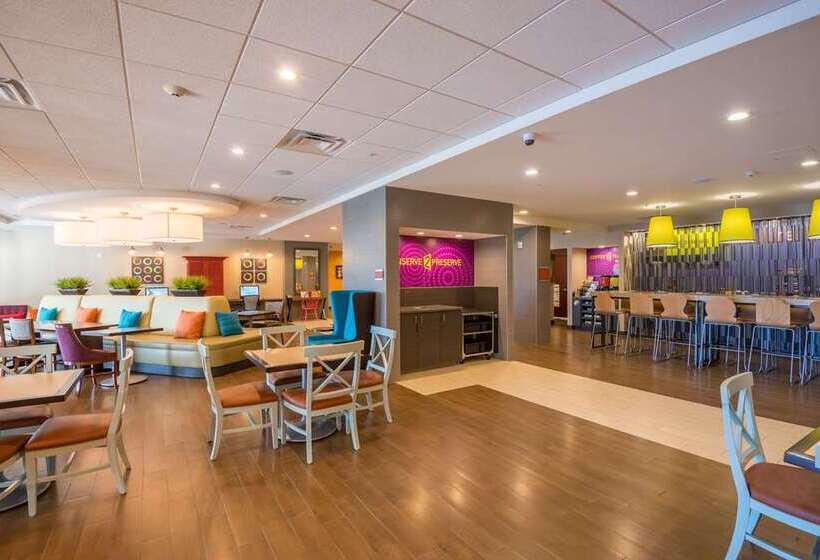 هتل Home2 Suites By Hilton Lake City