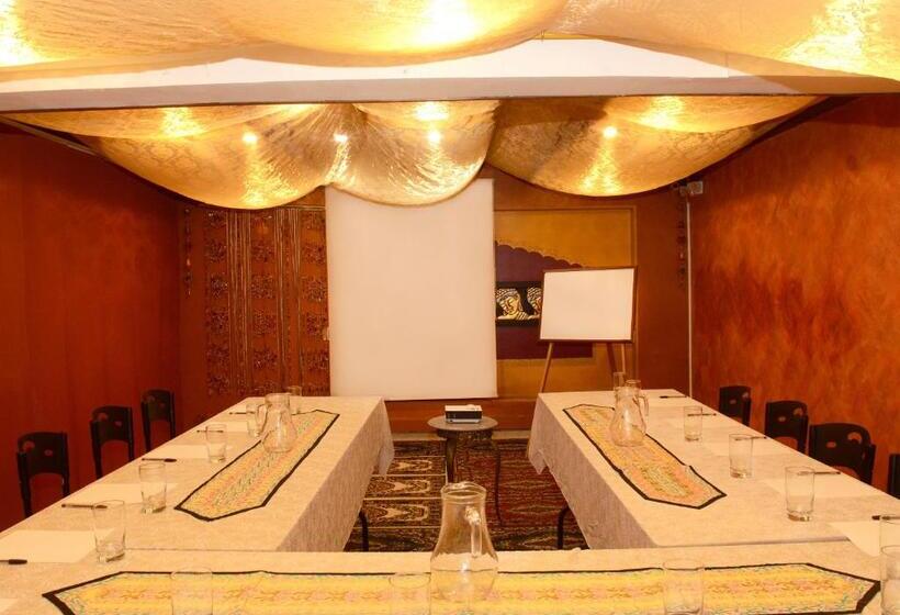 Indian Palace Hotel Boutique