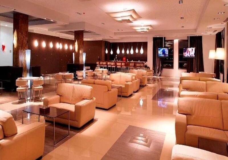 هتل Istion Club & Spa
