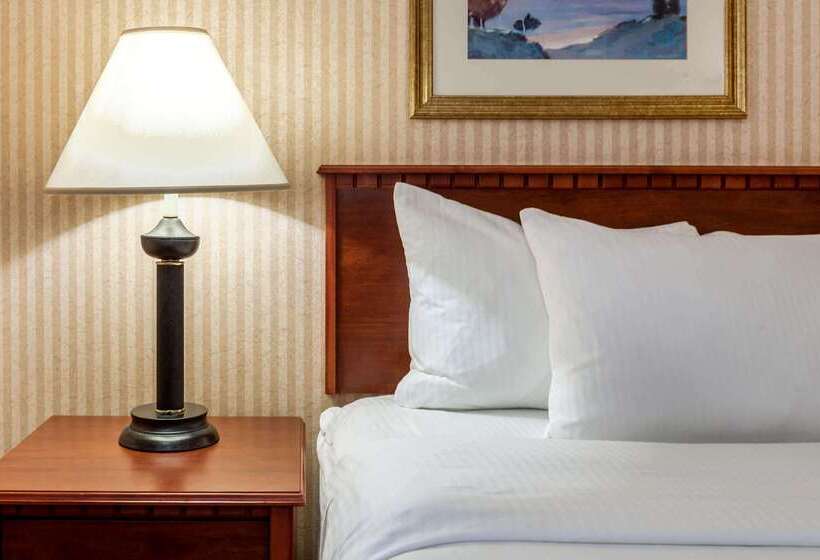 فندق La Quinta By Wyndham Milwaukee Sw New Berlin