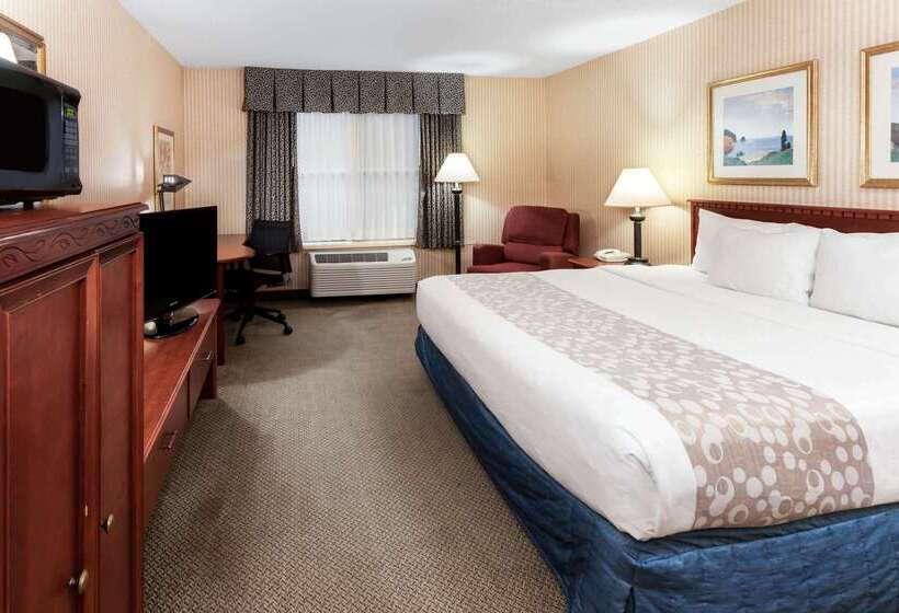 فندق La Quinta By Wyndham Milwaukee Sw New Berlin