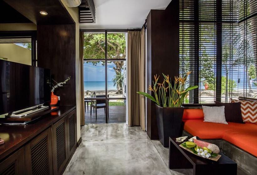 هتل New Star Beach Resort