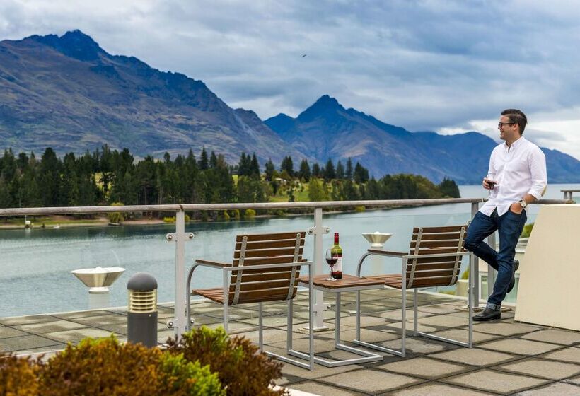 هتل Oaks Queenstown Club Suites